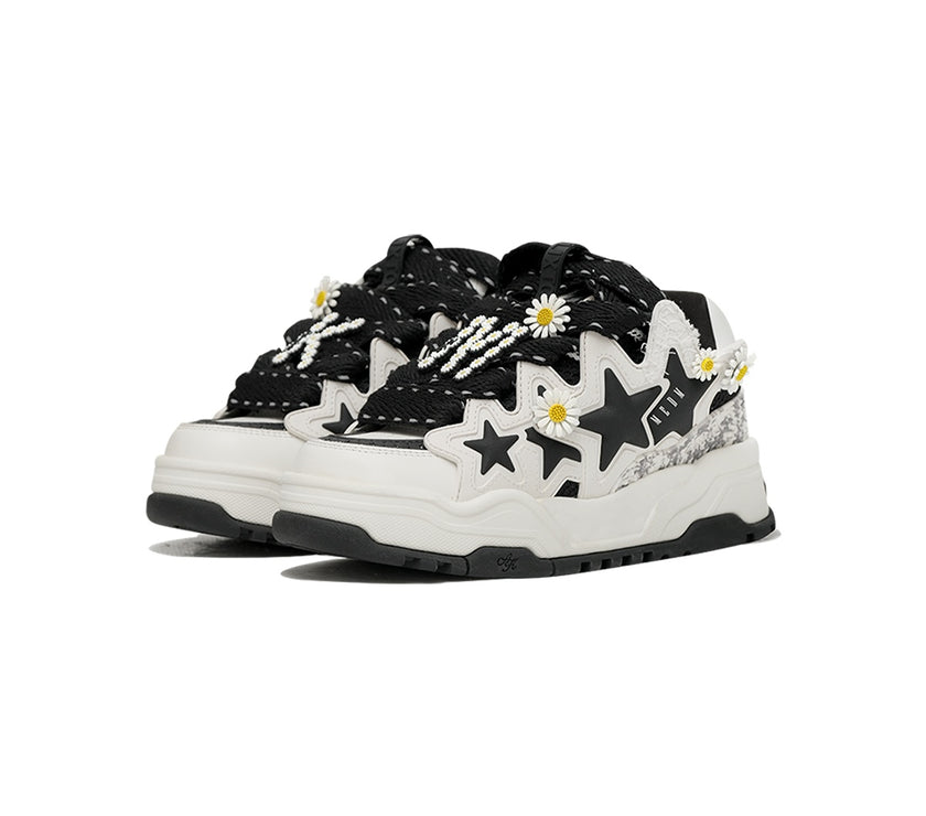 KAALIXTO--Daisy Bread Shoes - Unisex