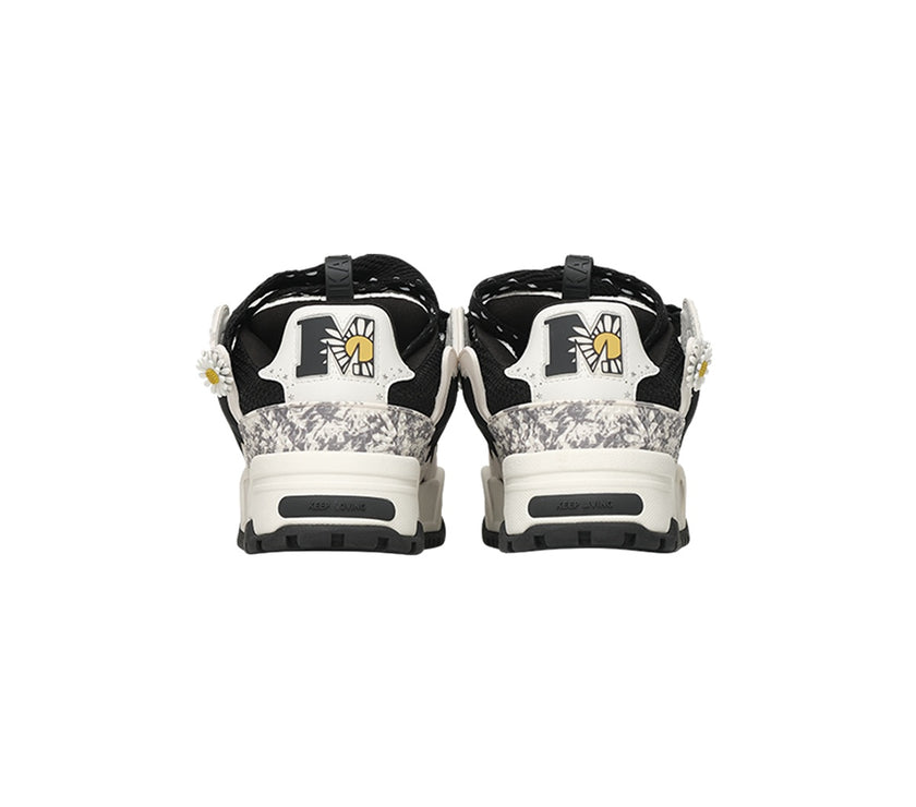 KAALIXTO--Daisy Bread Shoes - Unisex