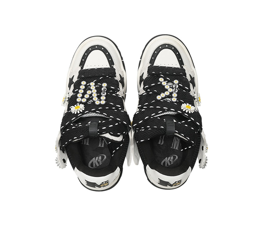 KAALIXTO--Daisy Bread Shoes - Unisex